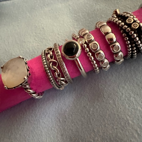 PERFECT VALENTINES DAY Gift‼️Authentic RETIRED Pandora Rings for sale‼️see Below - Picture 11 of 11